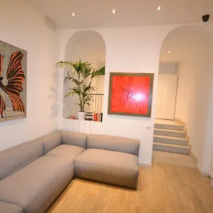 Casa Dane' 3* La Spezia