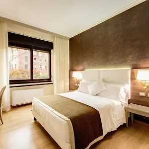 Romana 4* Milan