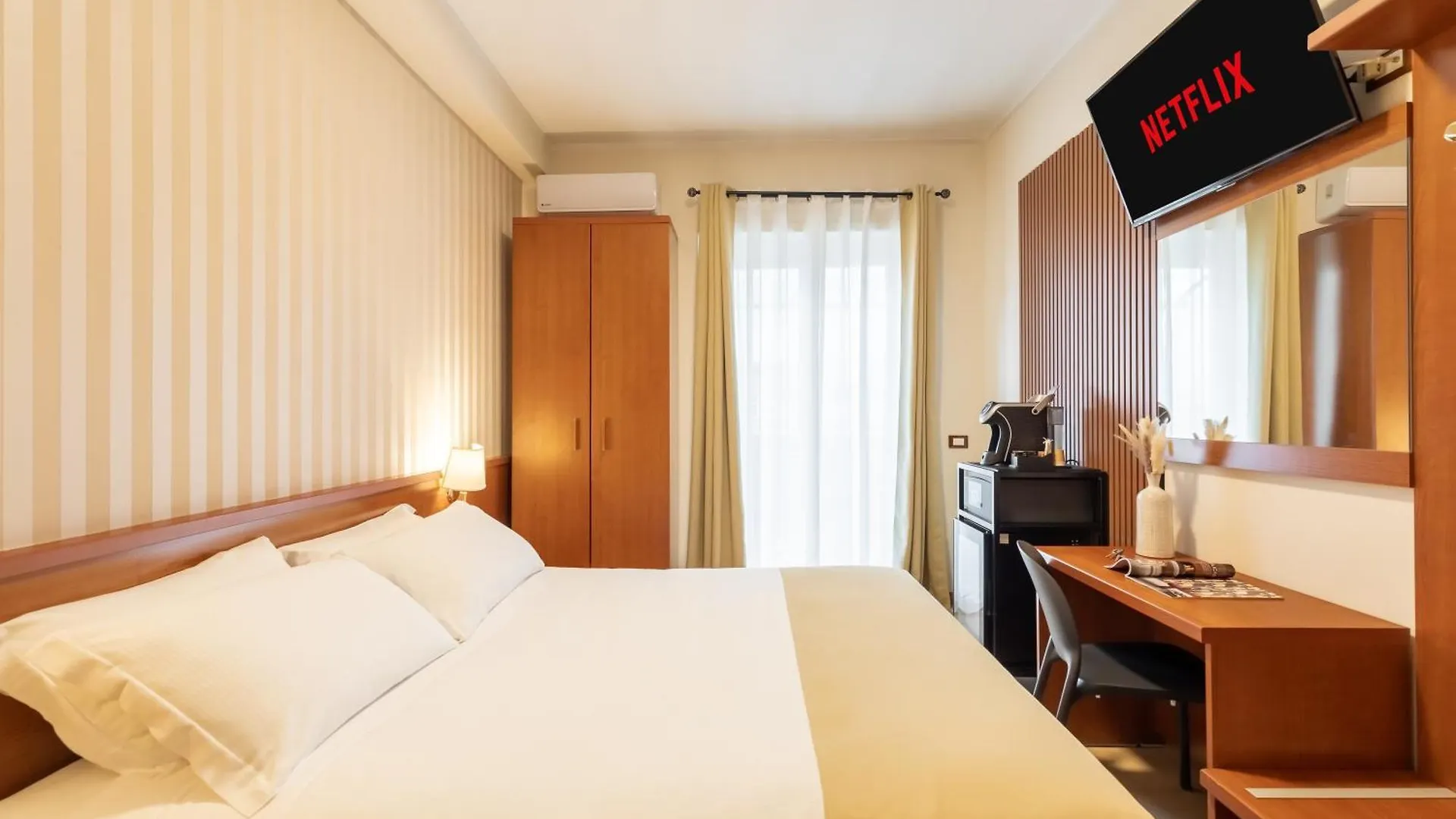 Albadomus Affittacamere O Guesthouse Rome